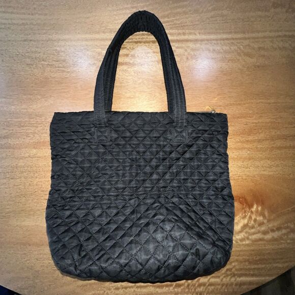 Nanette Lepore Womens Quilted Satin Black Tote Shoulder Bag Lightweight Preowned - Picture 3 of 11